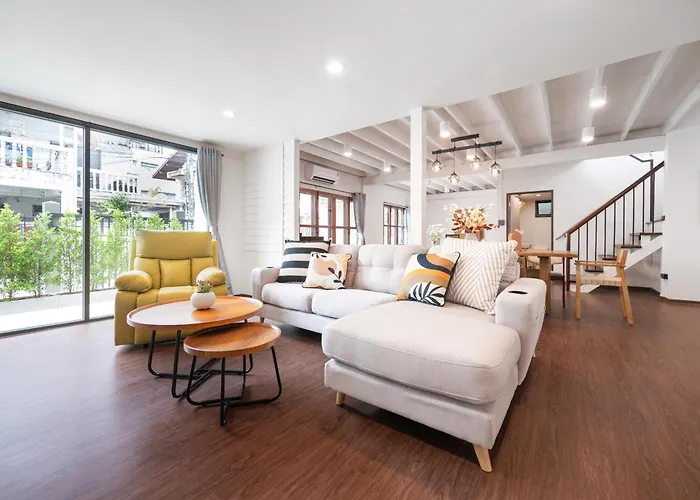The Mellow At Ekkamai Holiday home Bangkok